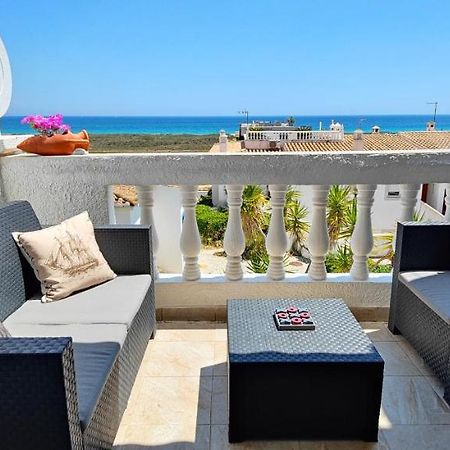 The Swallow'S Rest Beach House - Meia Praia Лагуш Экстерьер фото